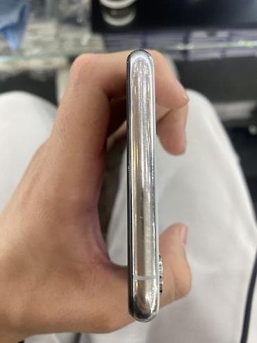 samsung frontier: IPhone Xs Max, Серебристый — 5