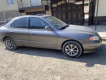 byd e7: Hyundai Elantra: 2000 г., Седан — 2
