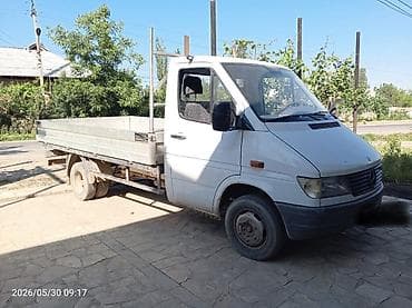 audi avanta: Грузовик, Mercedes-Benz, Стандарт, Б/у — 1