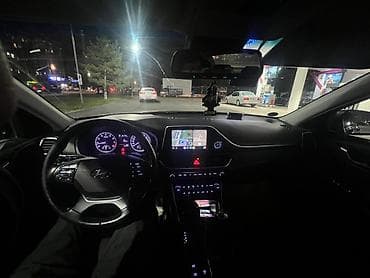 daewoo centra: Hyundai Grandeur: 2018 г., 2.4 л, Автомат, Бензин, Седан — 8