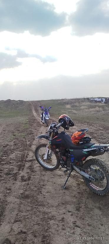 свет: Эндуро чёрный / 300 куб 26 лошадей 179 мотор 🛑 300 кубов 26 лошадей — 2