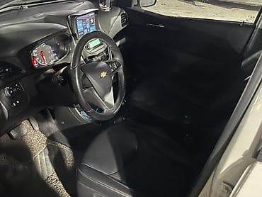 авто шевралет: Chevrolet Spark: 2017 г., 1 л, Автомат, Бензин, Седан — 6