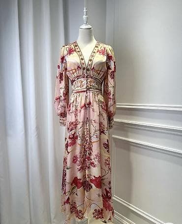 калисо силиф: Платье midi с цветочным принтом из шелка размера М новое - — 1