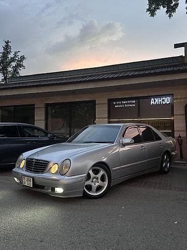 Mercedes-Benz E-Class: 2000 г., 4.3 л, Автомат, Бензин, Седан