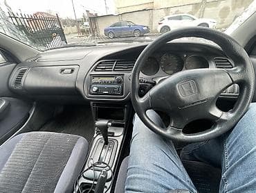 помпа аккорд: Honda Accord: 2001 г., 1.8 л, Седан — 8