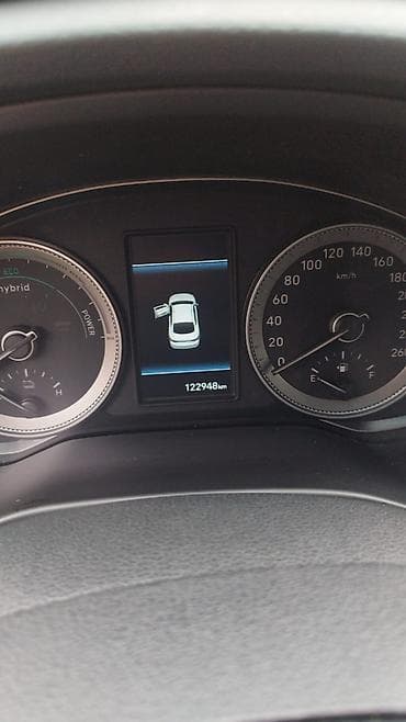 Транспорт: Hyundai Grandeur: 2019 г., 2.4 л, Автомат, Гибрид — 8