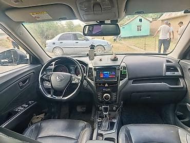 e53 4 8: Ssangyong Tivoli: 2019 г., 1.6 л, Автомат, Дизель, Кроссовер — 2