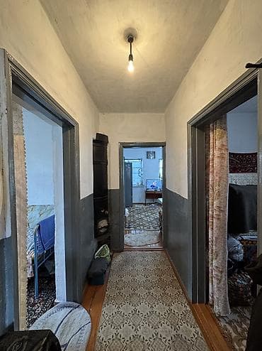 Дома: ✨Продаётся дом в с. Сокулук (район Церкви)✨ 🏡Характеристики: • — 10