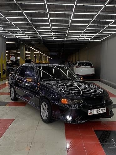 Daewoo Nexia: 2010 г., 1.6 л, Механика, Бензин, Седан