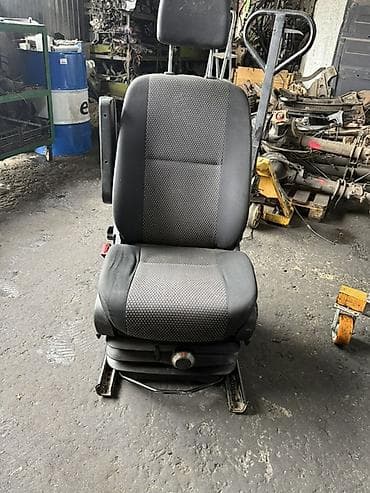 сиденье воздушное: Переднее сиденье, Ткань, текстиль, Mercedes-Benz 2008 г., Германия — 3