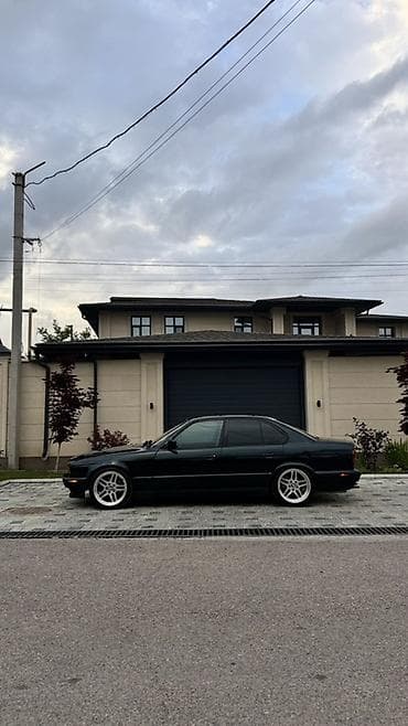 бампер ниссан марч: BMW 5 series: 1993 г., 4.4 л, Механика, Бензин, Седан — 4