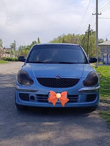 Daihatsu Sirion: 2003 г., 1 л, Ручные, Бензин, Хэтчбэк