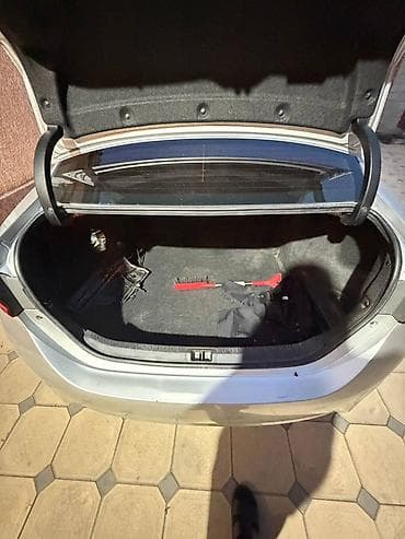 Toyota Corolla: 2018 г., Автомат, Бензин, Седан — 7