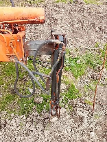 навесной экскватор: Манипулятор, Hyundai, от 4 т — 6