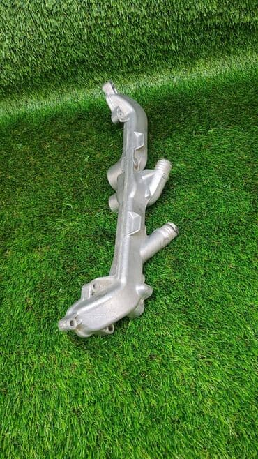 блок предохранителей: Патрубок системы охлаждения 2003 Оригинальный номер: Бренд: BMW X5 — 5