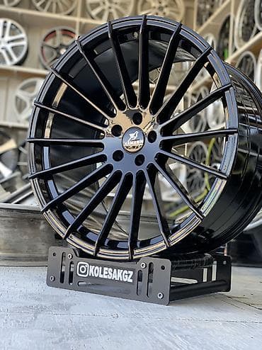 Литые Диски R 22 BMW, Комплект, отверстий - 5, Новый