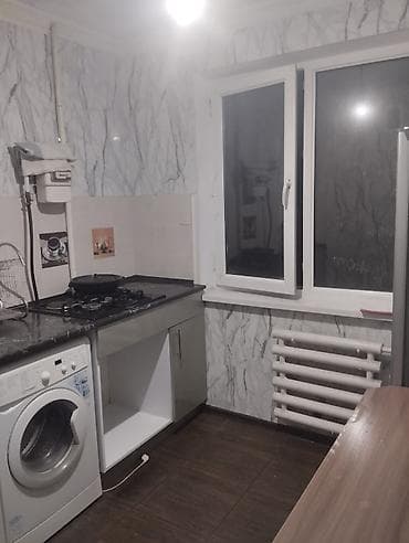 2 бөлмө, 8-мкр Балдарсыз түгөйлөргө, Жарым -жартылай эмереги бар — 2
