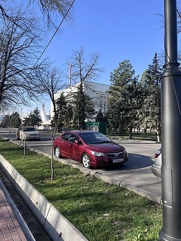 Honda Civic: 2007 г., 1.8 л, Автомат, Бензин, Седан