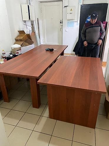 Продаю офисный стол
15000 сом at lalafo.kg Продаю офисный стол
15000 сом