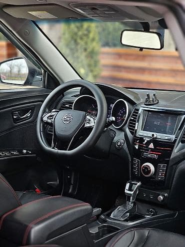 тата сафари: Ssangyong Tivoli: 2019 г., 1.6 л, Автомат, Дизель, Универсал — 6