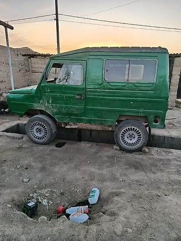 пленка авто: ВАЗ (ЛАДА) : 1980 г., 1.2 л, Ручные, Бензин, Фургон — 1