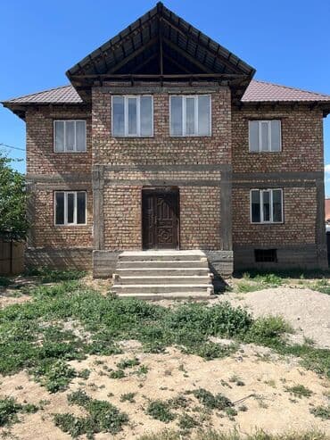 продаю дом нижней ала арча: Дом, 280 м², 8 комнат, Собственник, ПСО (под самоотделку) — 1