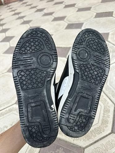 черные вельветовые брюки мужские: Мужские кроссовки, 38.5, Puma, Б/у, цвет - Черный, Самовывоз — 4