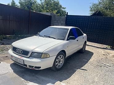 Audi A4: 1995 г., 1.8 л, Механика, Бензин, Седан — 1