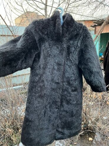 думал: Продаю искусственные шубы серая подростковая, черного и шоколадного — 5
