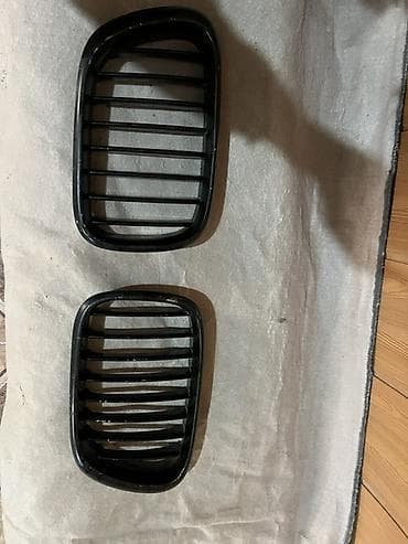 70 camry: Решетка радиатора BMW 2017 г., Б/у, Оригинал — 2