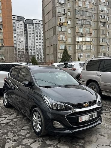 Chevrolet Spark: 2019 г., 1 л, Вариатор, Бензин, Хэтчбэк at lalafo.kg Chevrolet Spark: 2019 г., 1 л, Вариатор, Бензин, Хэтчбэк