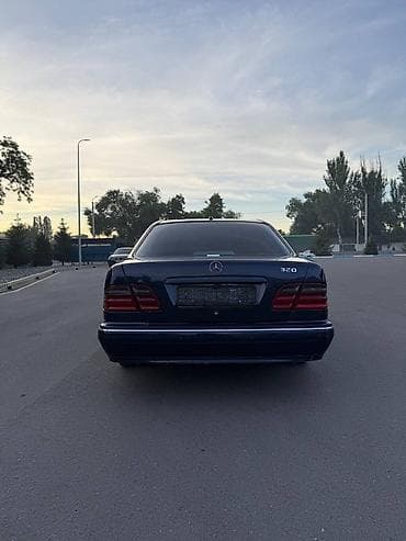 замок ачкыч: Mercedes-Benz E-Class: 1999 г., 3.2 л, Автомат, Бензин, Седан — 4