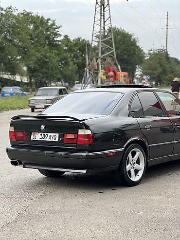е34 e34: BMW 5 series: 1993 г., 2.5 л, Механика, Бензин, Седан — 8