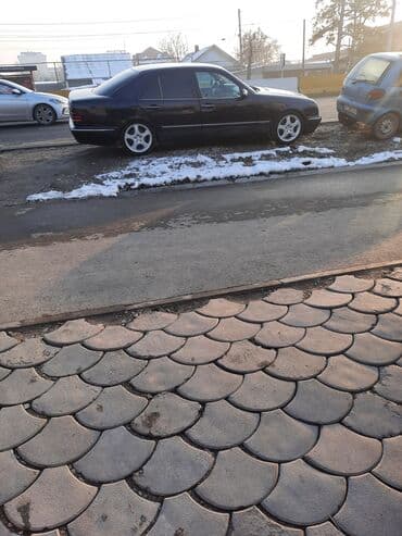 e class: Mercedes-Benz E-Class: 2001 г., 4.3 л, Автомат, Бензин, Седан — 6