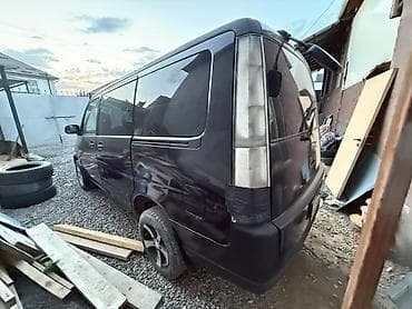 ролик на степ: Honda Stepwgn: 2000 г., 2 л, Автомат, Бензин, Минивэн — 4