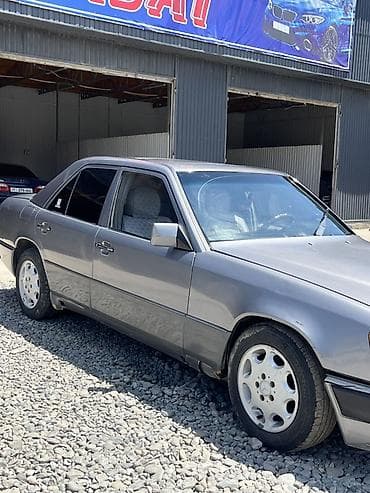 byd e6: Mercedes-Benz W124: 1990 г., 2.3 л, Механика, Бензин, Седан — 2