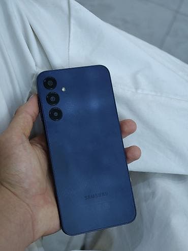 leather case: Срочно продаётся Самсунг А25 состояние отличное/идеальное объем памяти — 1