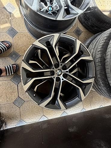 315.35.21 Комплект оригинальных литых дисков BMW (4 шт.) - Диаметр — 5