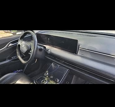 mini cuper: Электромобиль кроссовер (белый цвет), 5 дверей, 5 мест. Кузов и — 3