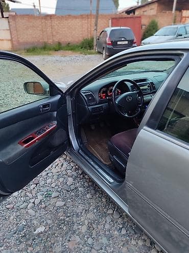 crown 2018: Toyota Camry: 2004 г., 2.4 л, Механика, Бензин, Седан — 9