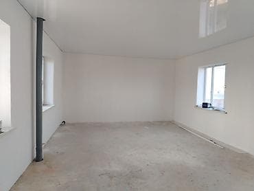 Коммерческая недвижимость: В аренду предлагаются помещения в одном здании с огороженной — 5