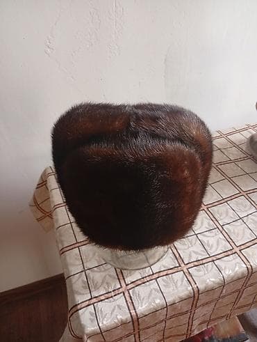 шапка меховая: Продаю меховую норковую шапку.В идеальном состоянии,надевал раза — 3