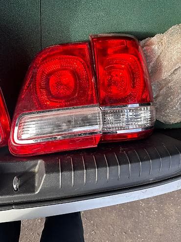 ленд крузер 105: Комплект стоп-сигналов Toyota 2008 г., Б/у, Аналог — 1