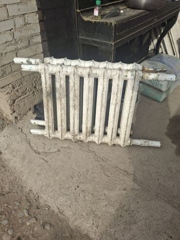 шкаф небольшой б у: Чугунные батареи Б/у, Количество секций: 6 шт — 1