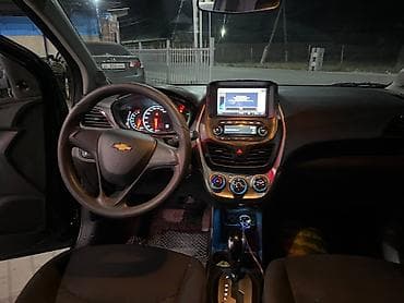 Продажа авто: Chevrolet Spark: 2015 г., Автомат, Бензин, Хэтчбэк — 7