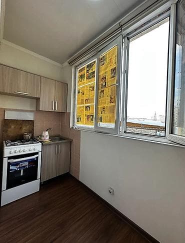 royal construction: 1 комната, 43 м², 106 серия улучшенная, 3 этаж, Косметический ремонт — 3