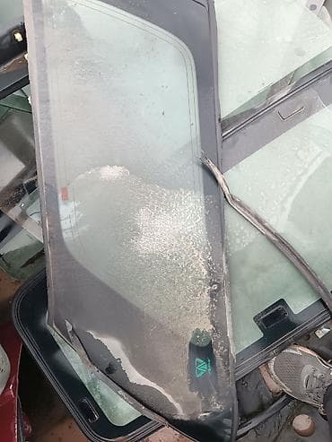 Заднее Nissan, 2000 г., Б/у, Оригинал