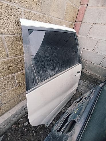 двери эстима: Дверь Комплект Toyota, Б/у — 3