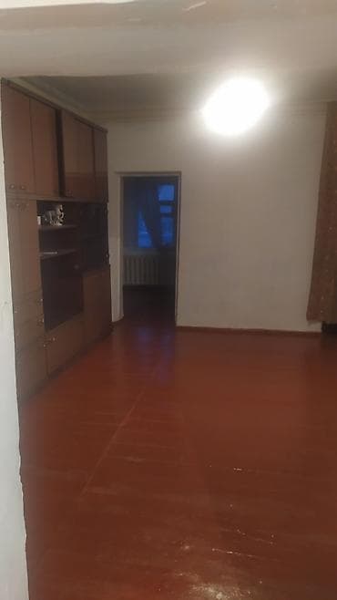 пол дома центр: 72 м², 4 комнаты — 3