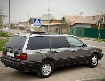 Продажа авто: Volkswagen Passat: 1991 г., 1.8 л, Механика, Бензин, Универсал — 5